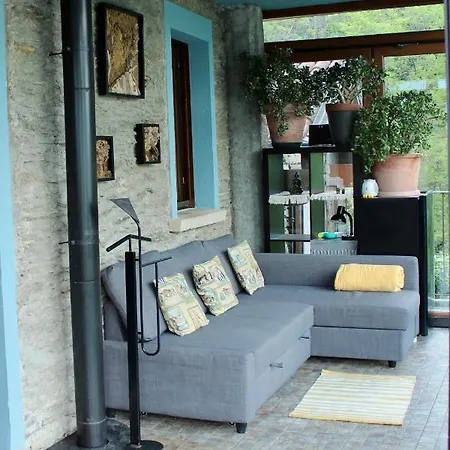 Bed & Breakfast Om-nia Town